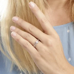 Bague Armelle Or Blanc Oxyde De Zirconium