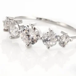 Bague Or Blanc Riyad Oxydes De Zirconium