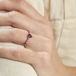 Bague Solitaire Accompagné Or Rose Samanta Rhodolite