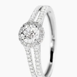 Bague Solitaire Accompagné Sosanna Or Blanc Diamant Synthétique