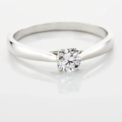 Bague Solitaire Vicoeuria Or Blanc Diamant Synthétique