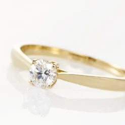 Bague Solitaire Vicoeuria Or Jaune Diamant