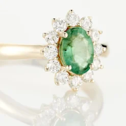 Bague Vladimir Or Jaune Emeraude Diamants