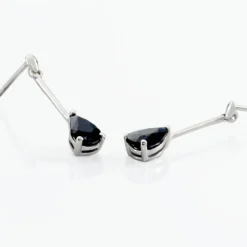 Boucles D'oreilles Pendantes Pluie D'Eclat Or Blanc Saphir