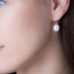 Boucles D'oreilles Pendantes Baroque Or Jaune Perle De Culture