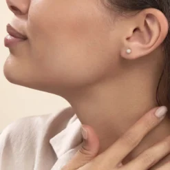 Boucles D'oreilles Puces Ayana Argent Blanc