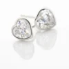Boucles D'oreilles Puces Coeur Serti Clos Or Blanc Oxyde De Zirconium