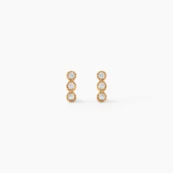 Boucles D'Oreilles Puces Emerica Plaqué Or Jaune Oxyde De Zirconium