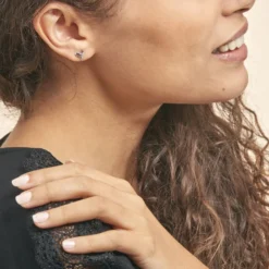 Boucles D'oreilles Puces Volute Or Blanc Diamant