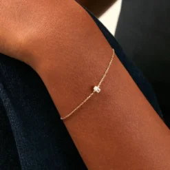 Bracelet Ovale Or Jaune Oxyde De Zirconium