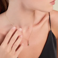 Collier Ondulations Or Jaune Emeraude Diamant