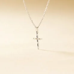 Pendentif Ageda Croix Or Blanc Oxyde De Zirconium