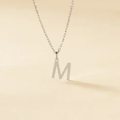 Pendentif Ionia Lettre Or Blanc