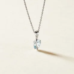 Pendentif Prudencia Or Blanc Topaze